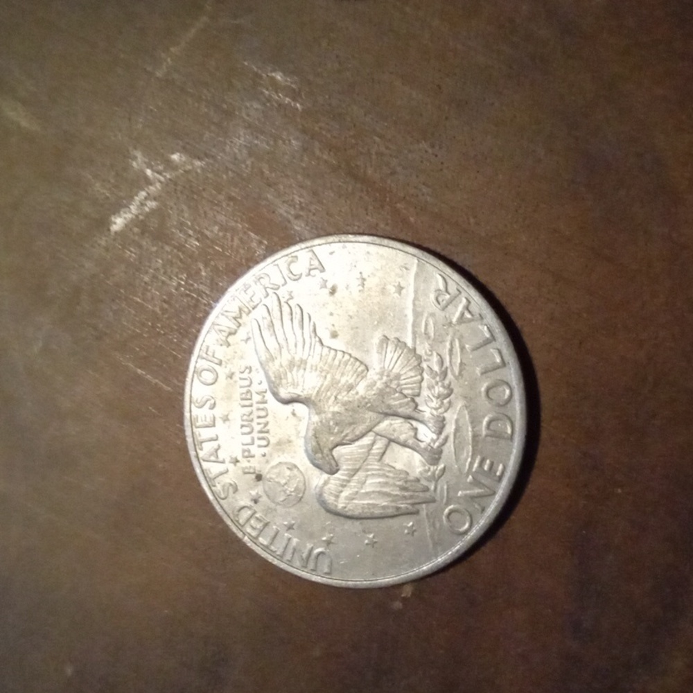 1970s Eisenhower silver dollar set - Picture 5 of 6